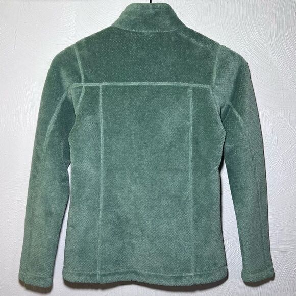 Patagonia Re-Tool Snap-T Pullover in Ellwood Green - Picture 2 of 4
